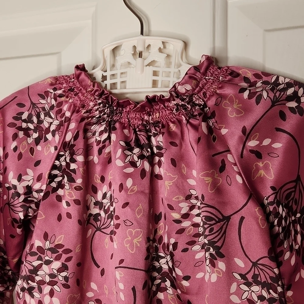 Baby Gap Mauve Floral Shirred Neck Top Size 3T